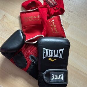 Everlast Boxing Gloves and Wraps